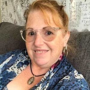 Meet your Posher, Brenda